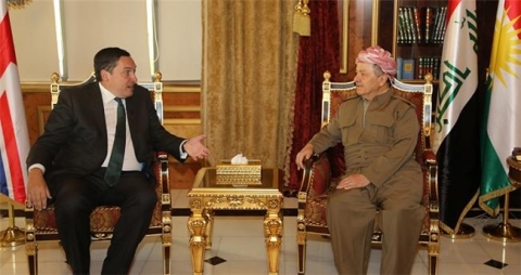 الرئيس البارزاني يستقبل السفير البريطاني في العراق